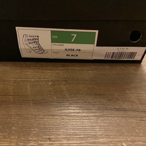 Liliana ilyse black heel with clear strap - Picture 2 of 6